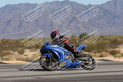 media/Oct-30-2025-Racers Edge (Thu) [[dabbdaf680]]/3-B Group/Session 4 (Turn 9 Side)/